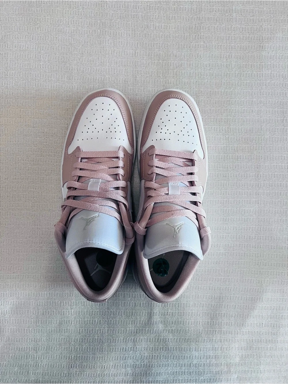 Air Jordan 1 Low 